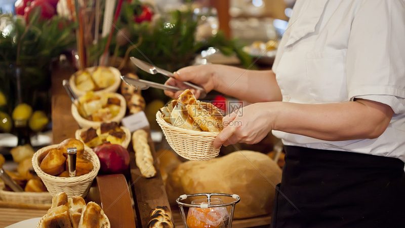 食品代加工公司OEM合作，如何规避风险确保品质？**