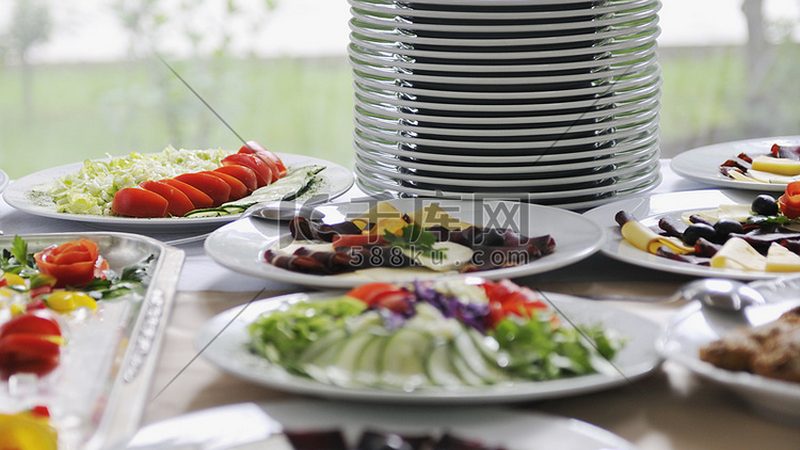餐饮供应链质量标准合规性审查：守护舌尖上的安全